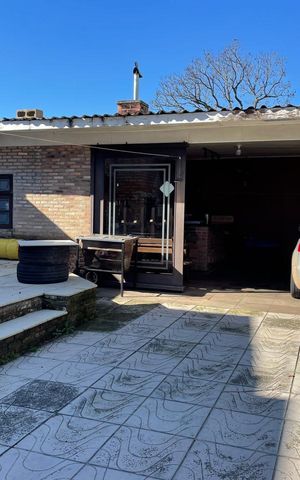 Casa para alugar com 300m², 3 quartos e 3 vagas