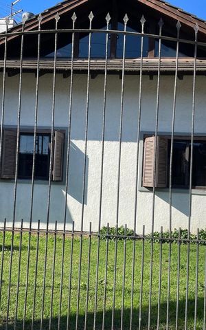 Casa para alugar com 300m², 3 quartos e 3 vagas