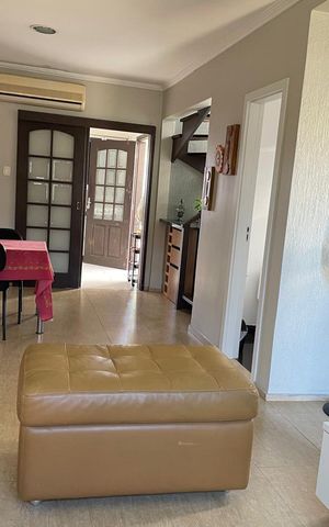 Casa para alugar com 300m², 3 quartos e 3 vagas Casa para alugar com 300m², 3 quartos e 3 vagasSala