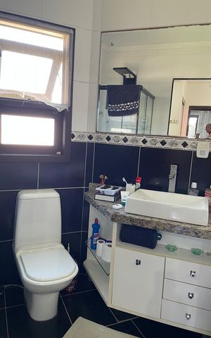 Casa para alugar com 300m², 3 quartos e 3 vagas Casa para alugar com 300m², 3 quartos e 3 vagasBanheiro 3