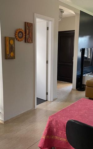Casa para alugar com 300m², 3 quartos e 3 vagas Casa para alugar com 300m², 3 quartos e 3 vagasSala