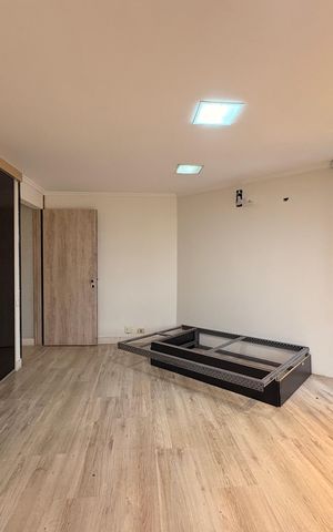 Apartamento à venda com 305m², 4 quartos e 4 vagas Apartamento à venda com 305m², 4 quartos e 4 vagasQuarto 2