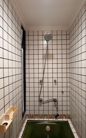Apartamento à venda com 305m², 4 quartos e 4 vagas Apartamento à venda com 305m², 4 quartos e 4 vagasBanheiro Suíte 2