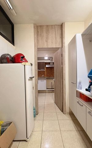 Apartamento à venda com 305m², 4 quartos e 4 vagas Apartamento à venda com 305m², 4 quartos e 4 vagasÁrea de serviço