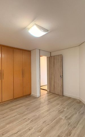 Apartamento à venda com 305m², 4 quartos e 4 vagas Apartamento à venda com 305m², 4 quartos e 4 vagasSuite 1