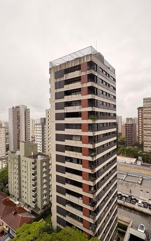Apartamento à venda com 305m², 4 quartos e 4 vagas Apartamento à venda com 305m², 4 quartos e 4 vagasSacada sala