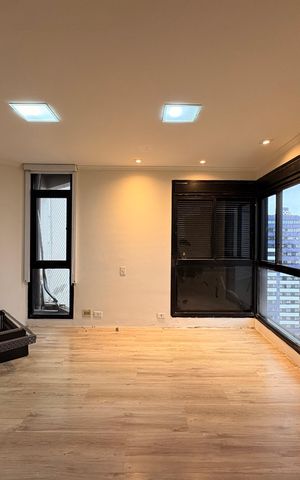 Apartamento à venda com 305m², 4 quartos e 4 vagas Apartamento à venda com 305m², 4 quartos e 4 vagasQuarto 2