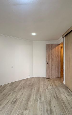 Apartamento à venda com 305m², 4 quartos e 4 vagas Apartamento à venda com 305m², 4 quartos e 4 vagasQuarto 1