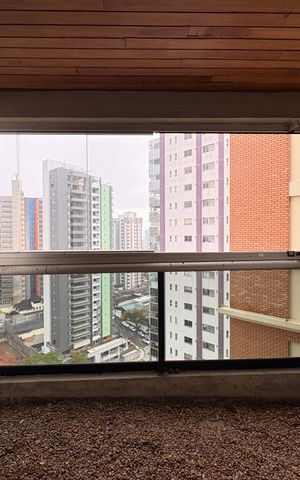 Apartamento à venda com 305m², 4 quartos e 4 vagas Apartamento à venda com 305m², 4 quartos e 4 vagasSacada Suíte 2