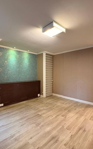 Apartamento à venda com 305m², 4 quartos e 4 vagas Apartamento à venda com 305m², 4 quartos e 4 vagasSuíte 2