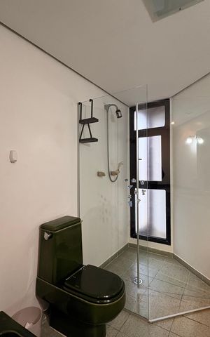 Apartamento à venda com 305m², 4 quartos e 4 vagas Apartamento à venda com 305m², 4 quartos e 4 vagasBanheiro suíte 1