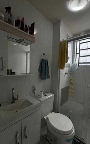 Apartamento à venda com 54m², 2 quartos e 1 vaga Apartamento à venda com 54m², 2 quartos e 1 vagaBanheiro