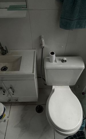 Apartamento à venda com 54m², 2 quartos e 1 vaga Apartamento à venda com 54m², 2 quartos e 1 vagaBanheiro