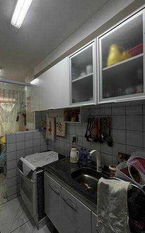 Apartamento à venda com 54m², 2 quartos e 1 vaga Apartamento à venda com 54m², 2 quartos e 1 vagaCozinha e Área de Serviço