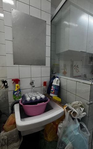 Apartamento à venda com 54m², 2 quartos e 1 vaga Apartamento à venda com 54m², 2 quartos e 1 vagaCozinha e Área de Serviço