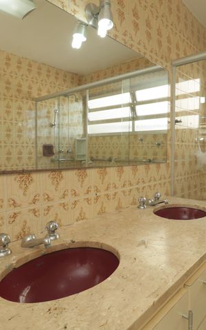 Apartamento à venda com 136m², 3 quartos e 1 vagaBanheiro