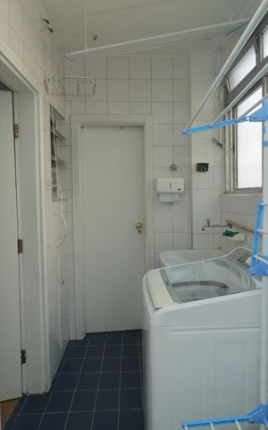 Apartamento à venda com 136m², 3 quartos e 1 vagaÁrea de Serviço