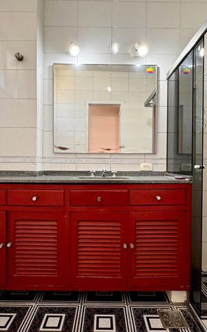 Apartamento para alugar com 150m², 3 quartos e sem vaga