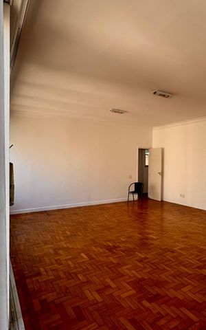 Apartamento para alugar com 150m², 3 quartos e sem vaga