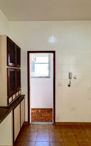Apartamento para alugar com 150m², 3 quartos e sem vaga