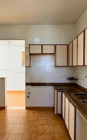 Apartamento para alugar com 150m², 3 quartos e sem vaga