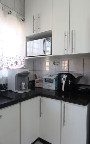 Casa à venda com 63m², 2 quartos e 2 vagasCozinha