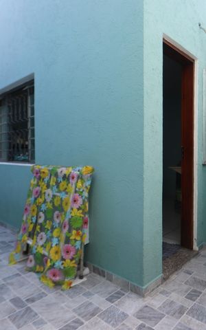 Casa à venda com 63m², 2 quartos e 2 vagasQuintal