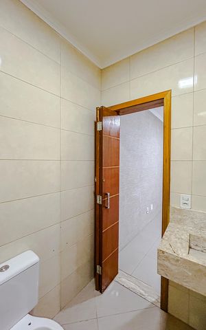 Casa à venda com 120m², 3 quartos e sem vagaBanheiro da Suíte 2