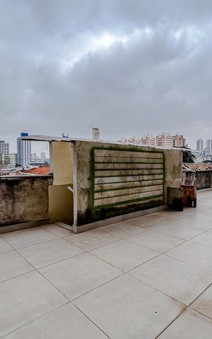 Casa à venda com 120m², 3 quartos e sem vagaÁrea externa
