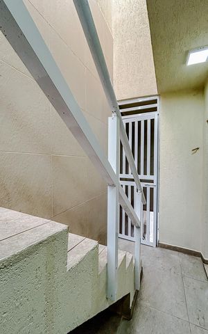 Casa à venda com 120m², 3 quartos e sem vagaÁrea de Serviço