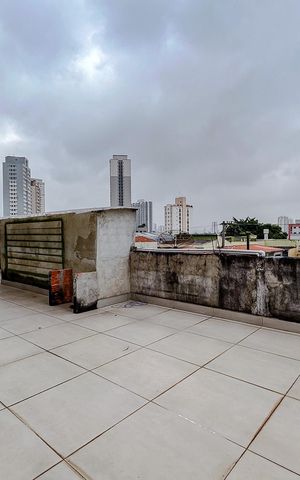 Casa à venda com 120m², 3 quartos e sem vagaÁrea externa