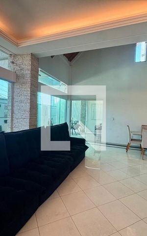 Casa à venda com 360m², 3 quartos e 4 vagas
