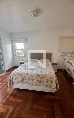 Casa à venda com 360m², 3 quartos e 4 vagas