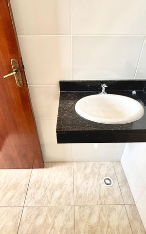 Apartamento à venda com 38m², 2 quartos e sem vaga Apartamento à venda com 38m², 2 quartos e sem vagaBanheiro