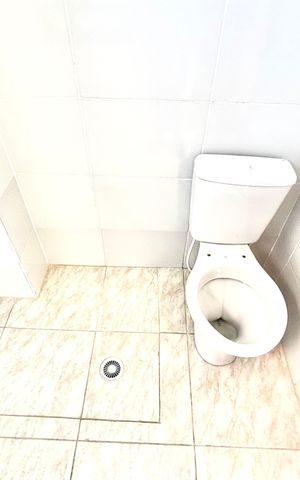 Apartamento à venda com 38m², 2 quartos e sem vaga Apartamento à venda com 38m², 2 quartos e sem vagaBanheiro
