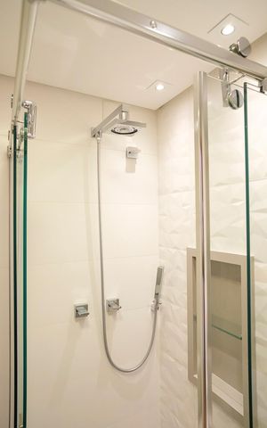 Apartamento à venda com 142m², 3 quartos e 3 vagasBanheiro da suíte 3