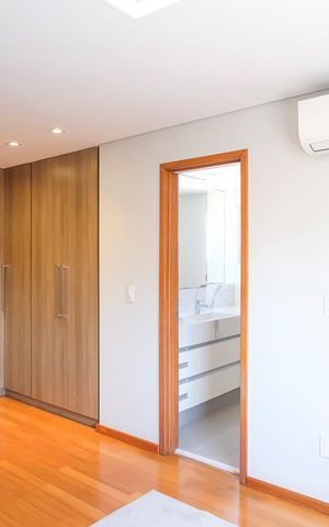Apartamento à venda com 142m², 3 quartos e 3 vagasSuíte 1