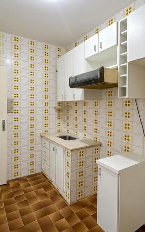 Apartamento para alugar com 90m², 2 quartos e 2 vagasCozinha