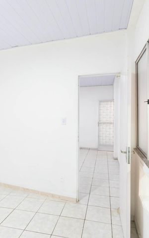 Casa para alugar com 60m², 1 quarto e sem vagaQuarto