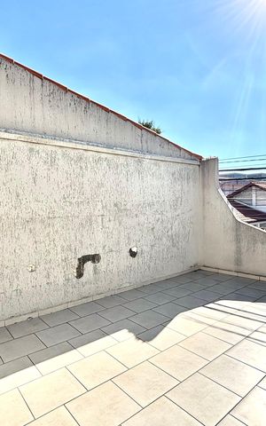 Casa para alugar com 175m², 3 quartos e 3 vagas Casa para alugar com 175m², 3 quartos e 3 vagasVaranda