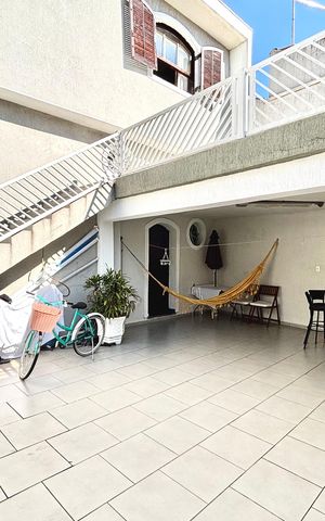 Casa para alugar com 175m², 3 quartos e 3 vagas Casa para alugar com 175m², 3 quartos e 3 vagasQuintal