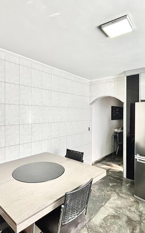 Casa para alugar com 175m², 3 quartos e 3 vagas Casa para alugar com 175m², 3 quartos e 3 vagasCozinha