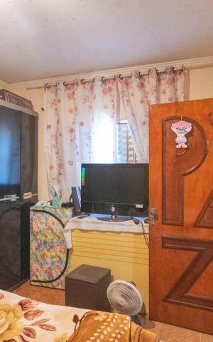 Casa à venda com 378m², 3 quartos e 3 vagas Casa à venda com 378m², 3 quartos e 3 vagasQuarto 1