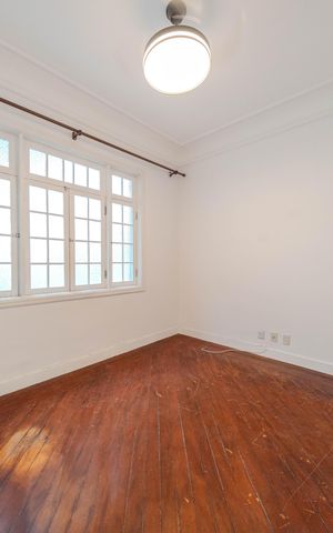 Casa para alugar com 180m², 4 quartos e 1 vaga Casa para alugar com 180m², 4 quartos e 1 vagaSala