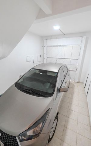 Casa para alugar com 180m², 4 quartos e 1 vaga Casa para alugar com 180m², 4 quartos e 1 vagaGaragem
