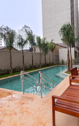Apartamento à venda com 32m², 2 quartos e sem vaga Apartamento à venda com 32m², 2 quartos e sem vagaÁrea comum - Piscina