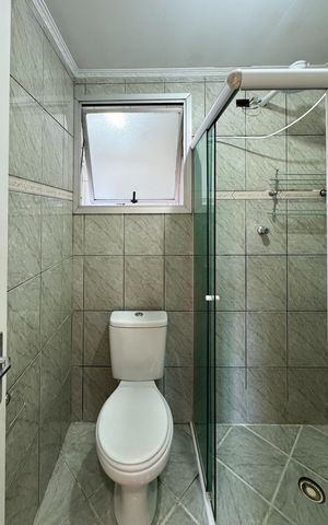 Apartamento à venda com 64m², 2 quartos e 1 vaga Apartamento à venda com 64m², 2 quartos e 1 vagaBanheiro Social