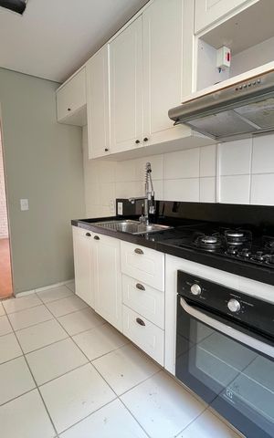 Apartamento para alugar com 45m², 2 quartos e sem vaga Apartamento para alugar com 45m², 2 quartos e sem vagaCozinha e Área de Serviço