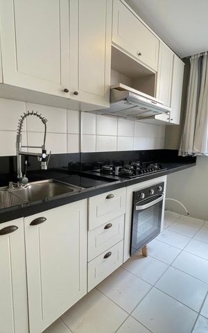 Apartamento para alugar com 45m², 2 quartos e sem vaga Apartamento para alugar com 45m², 2 quartos e sem vagaCozinha e Área de Serviço