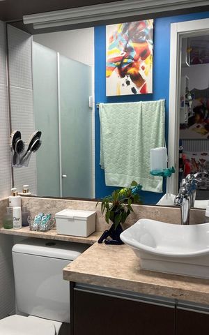 Apartamento à venda com 88m², 3 quartos e 2 vagas Apartamento à venda com 88m², 3 quartos e 2 vagasBanheiro 2